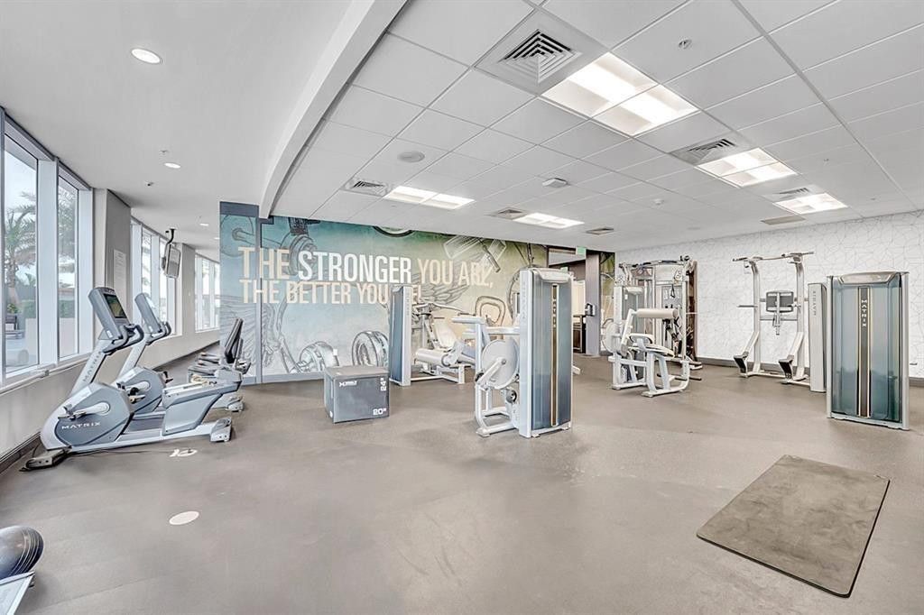 1750 N Bayshore Drive, Unit 2403, Miami, FL 33132 Photo