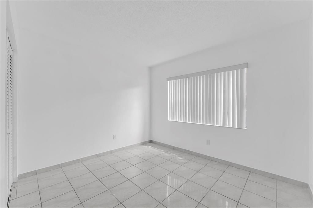 6705 W 26th Drive, Unit 12-7, Hialeah, FL 33016 Photo
