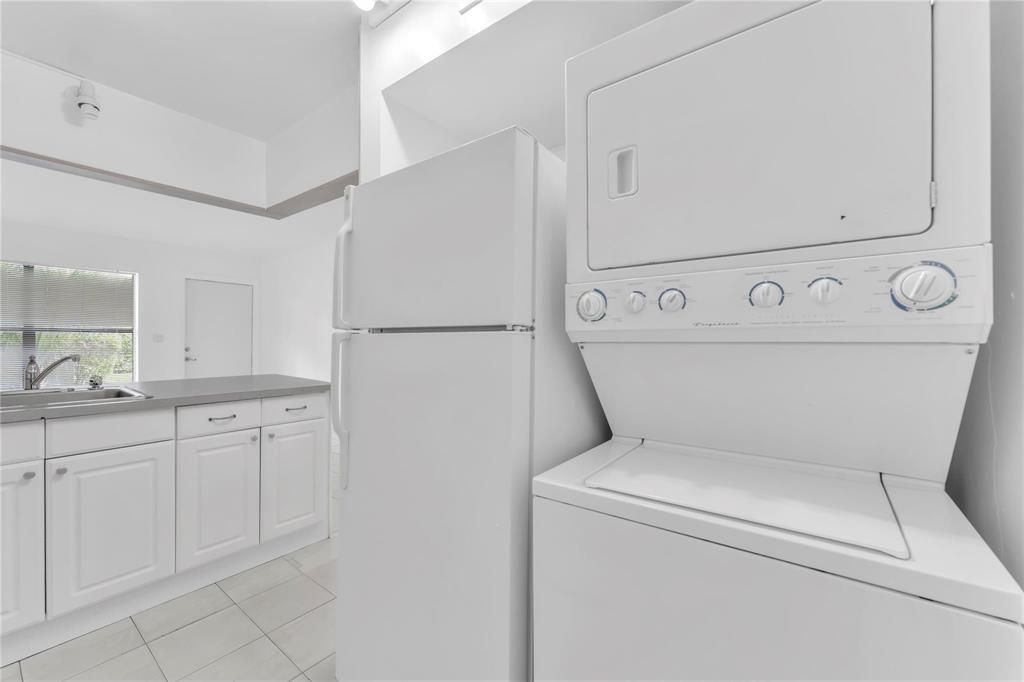 6705 W 26th Drive, Unit 12-7, Hialeah, FL 33016 Photo