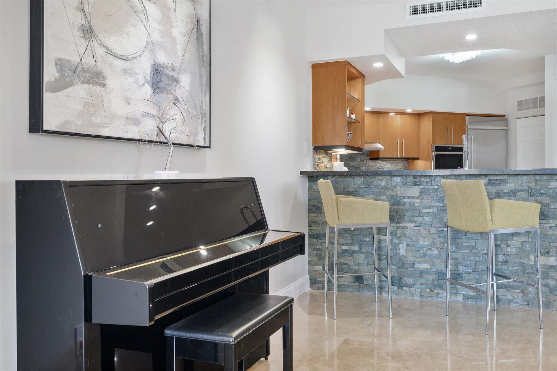 615 Bayshore Drive, Unit 603, Fort Lauderdale, FL 33304 Photo