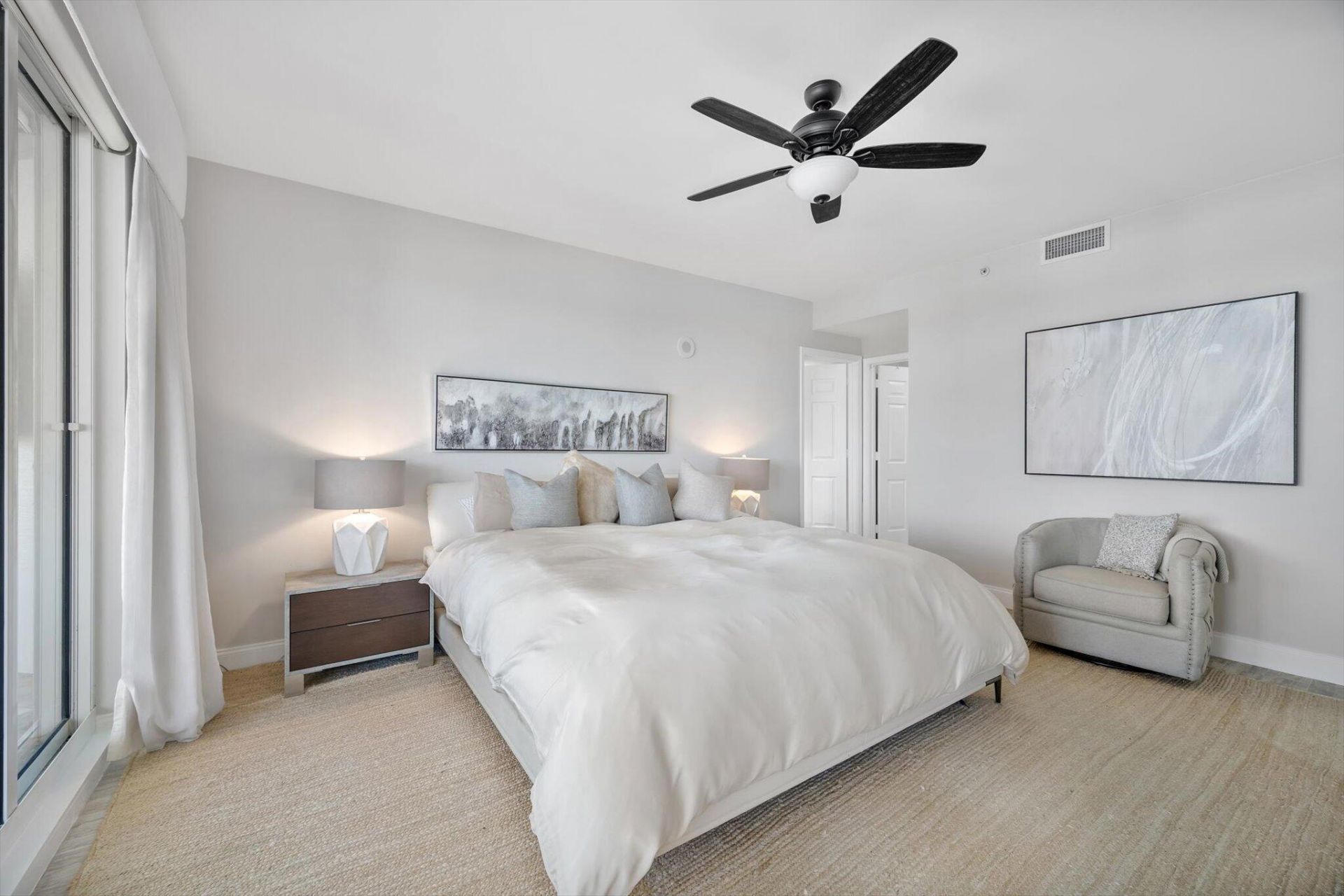 615 Bayshore Drive, Unit 603, Fort Lauderdale, FL 33304 Photo