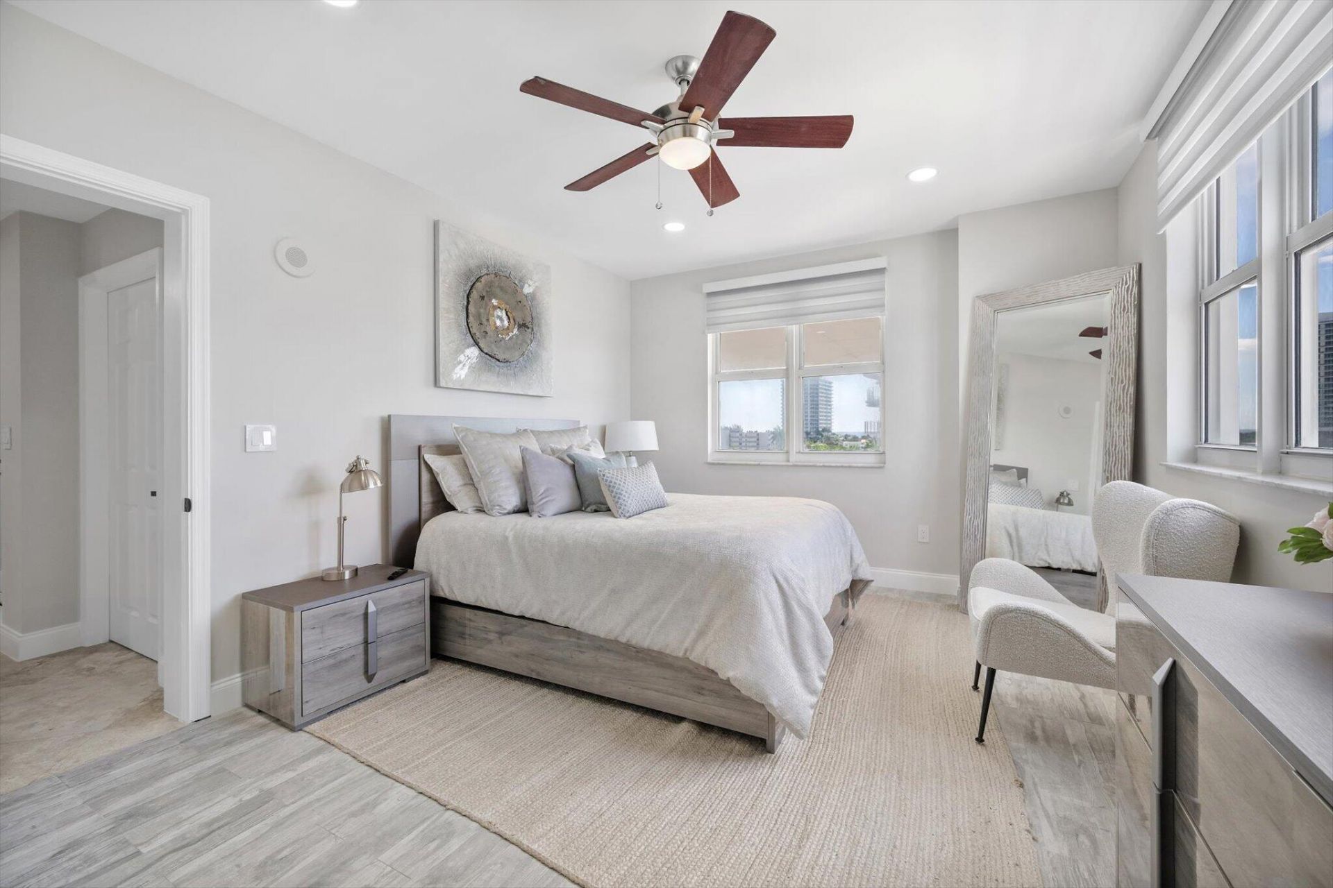 615 Bayshore Drive, Unit 603, Fort Lauderdale, FL 33304 Photo