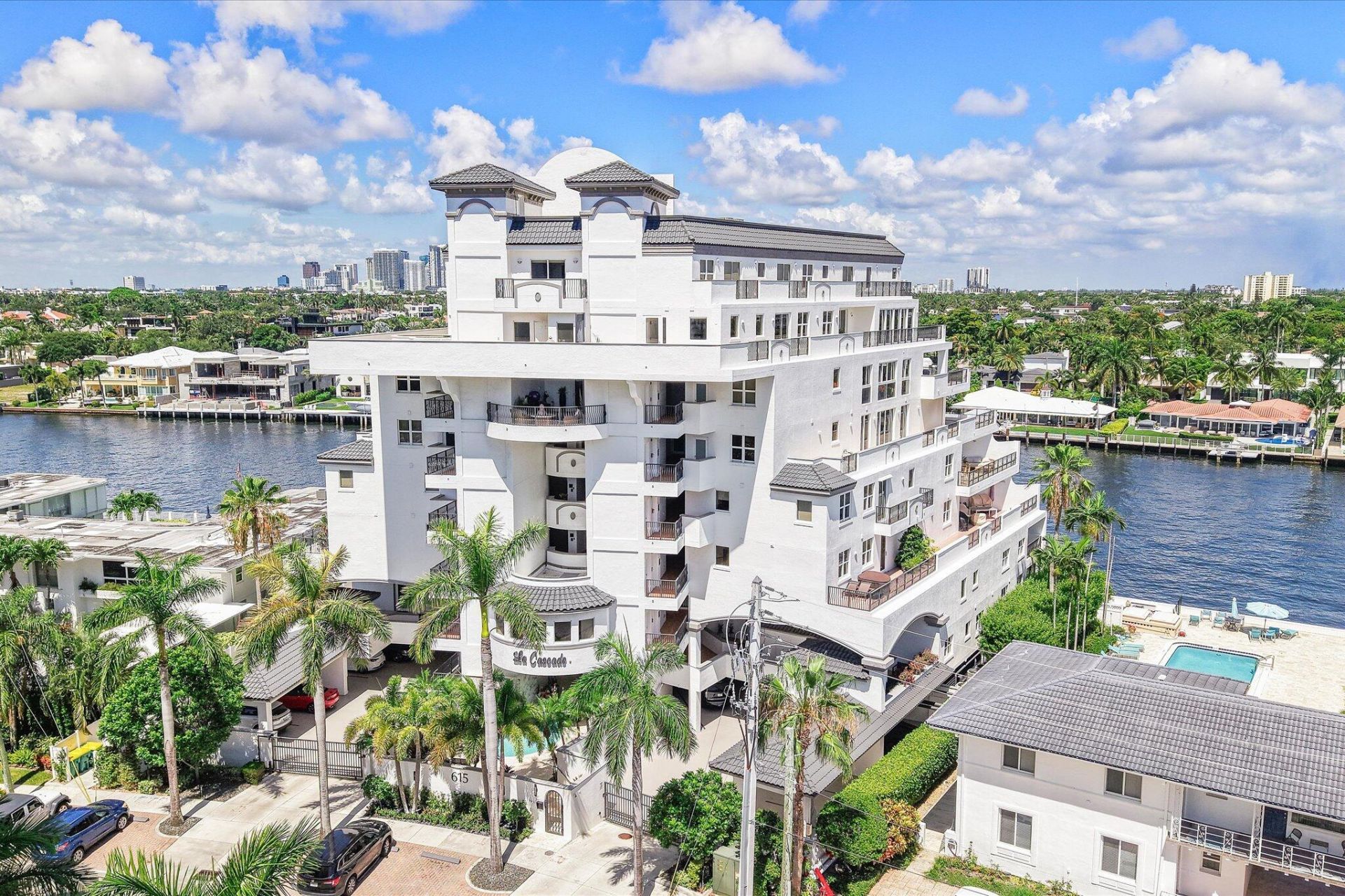 615 Bayshore Drive, Unit 603, Fort Lauderdale, FL 33304 Photo