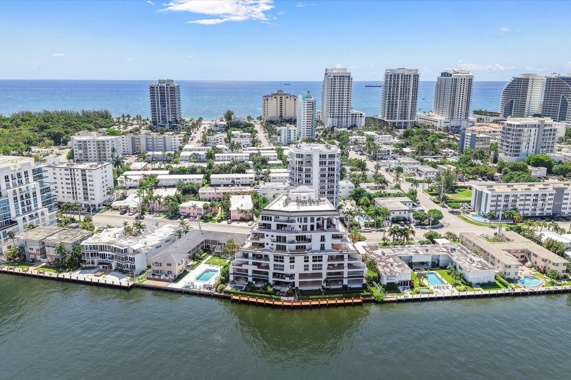 615 Bayshore Drive, Unit 603, Fort Lauderdale, FL 33304 Photo