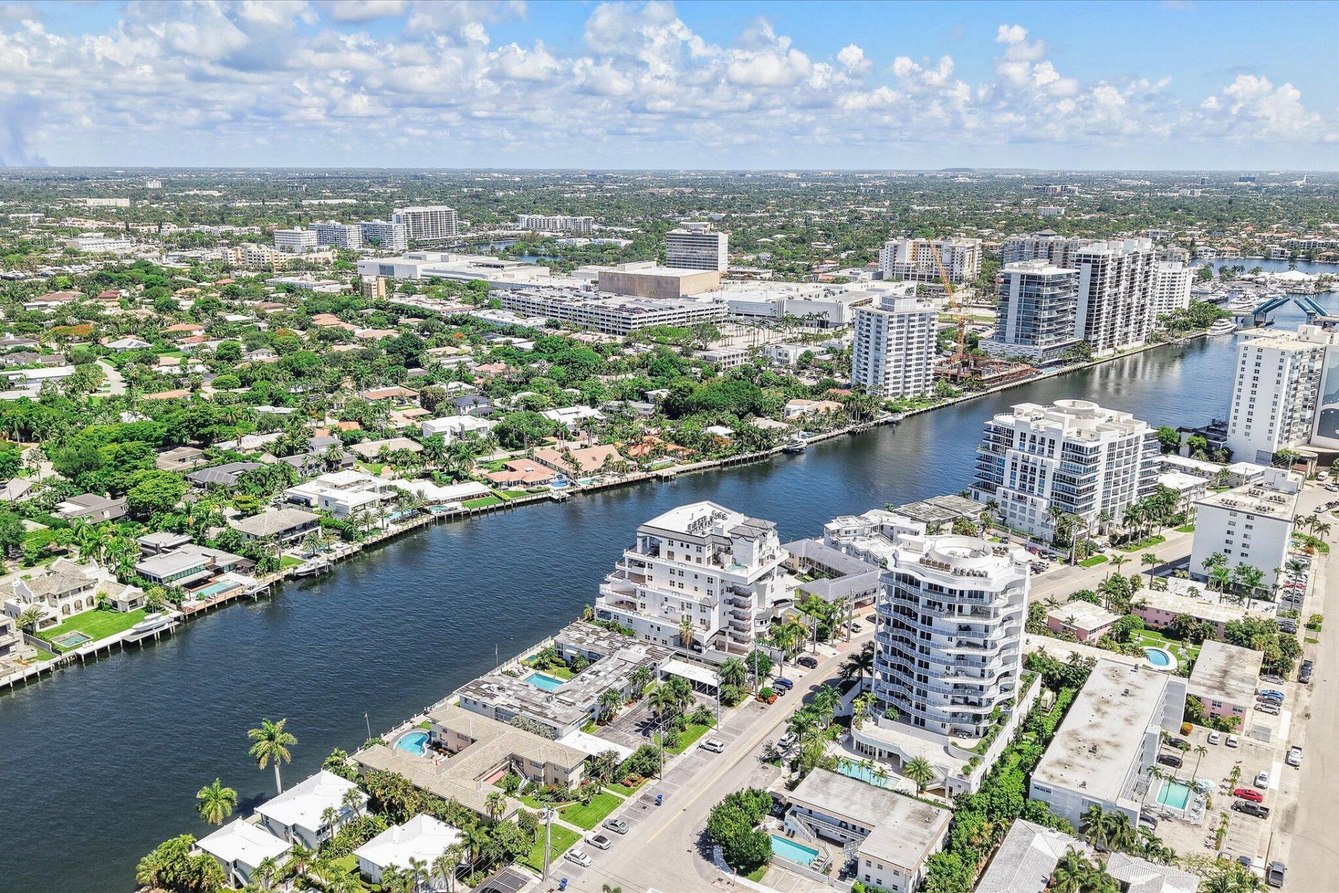 615 Bayshore Drive, Unit 603, Fort Lauderdale, FL 33304 Photo
