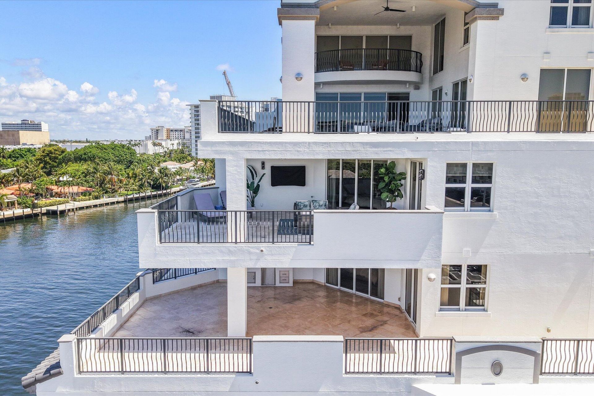 615 Bayshore Drive, Unit 603, Fort Lauderdale, FL 33304 Photo