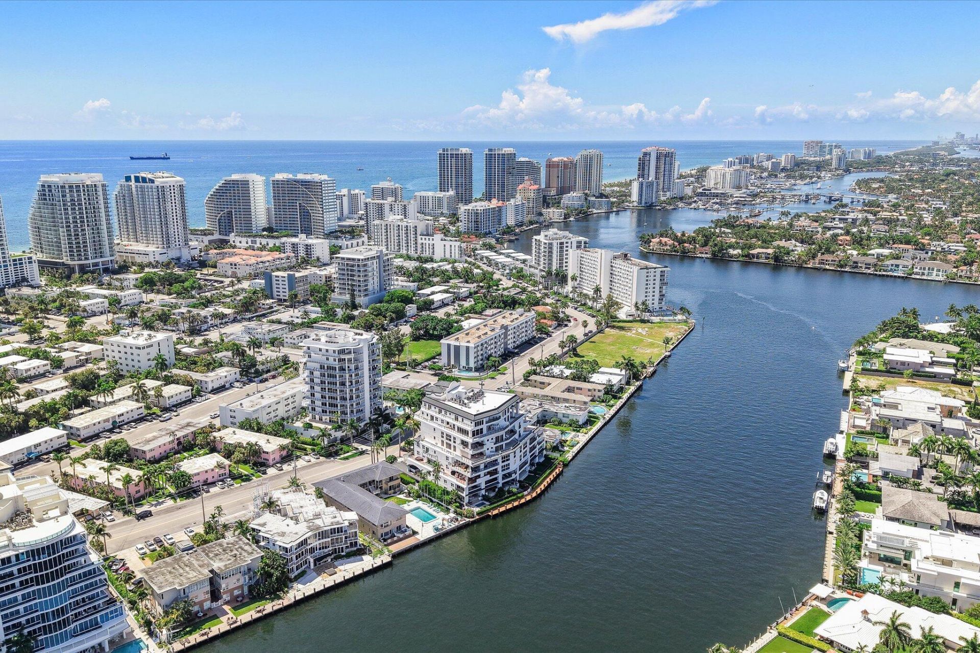 615 Bayshore Drive, Unit 603, Fort Lauderdale, FL 33304 Photo