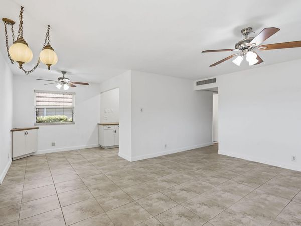 164 Seville G, Delray Beach, FL 33446