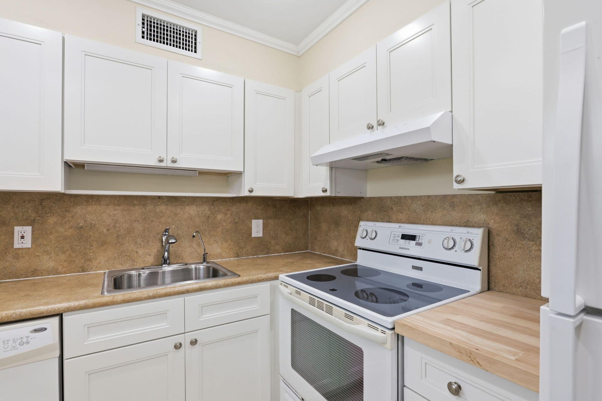 164 Seville G, Delray Beach, FL 33446 Photo