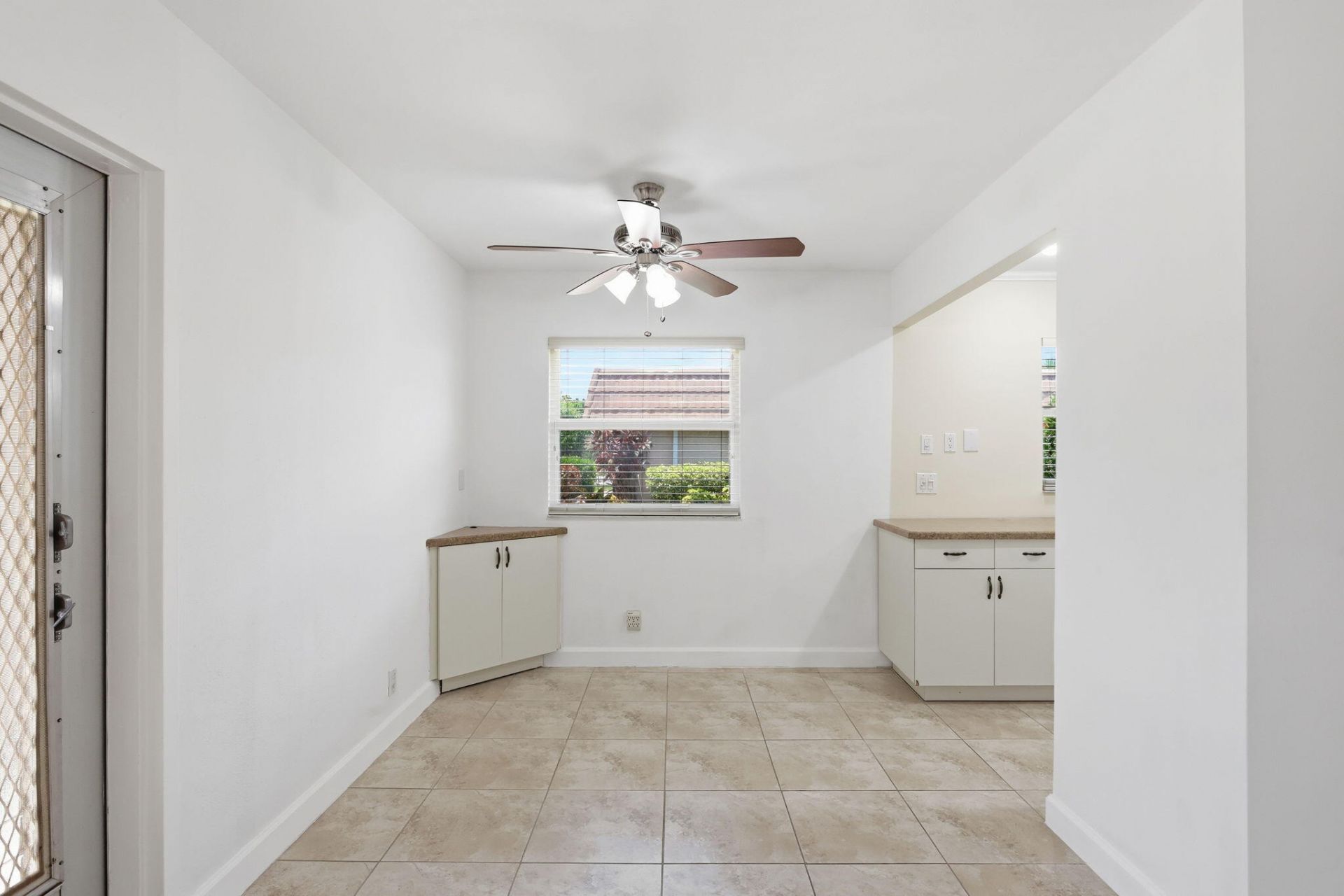 164 Seville G, Delray Beach, FL 33446 Photo