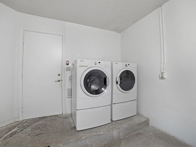 8596 Jade Drive, Tamarac, FL 33321 Photo