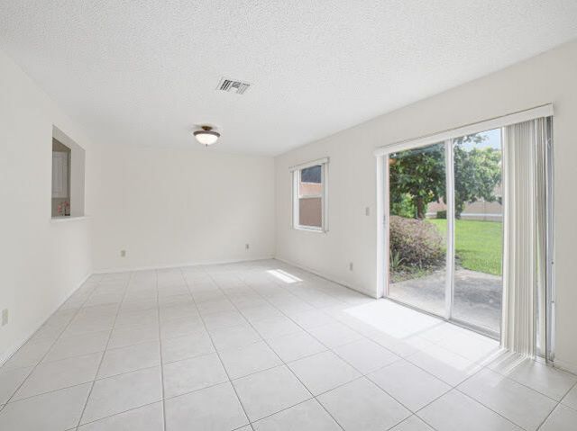 8596 Jade Drive, Tamarac, FL 33321 Photo