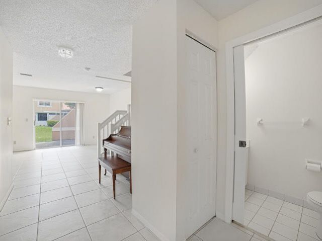 8596 Jade Drive, Tamarac, FL 33321 Photo