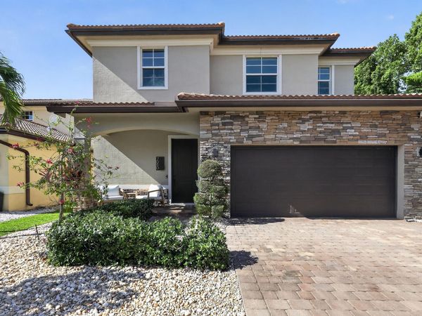 7050 Limestone Cay Road, Limestone Creek, FL 33458