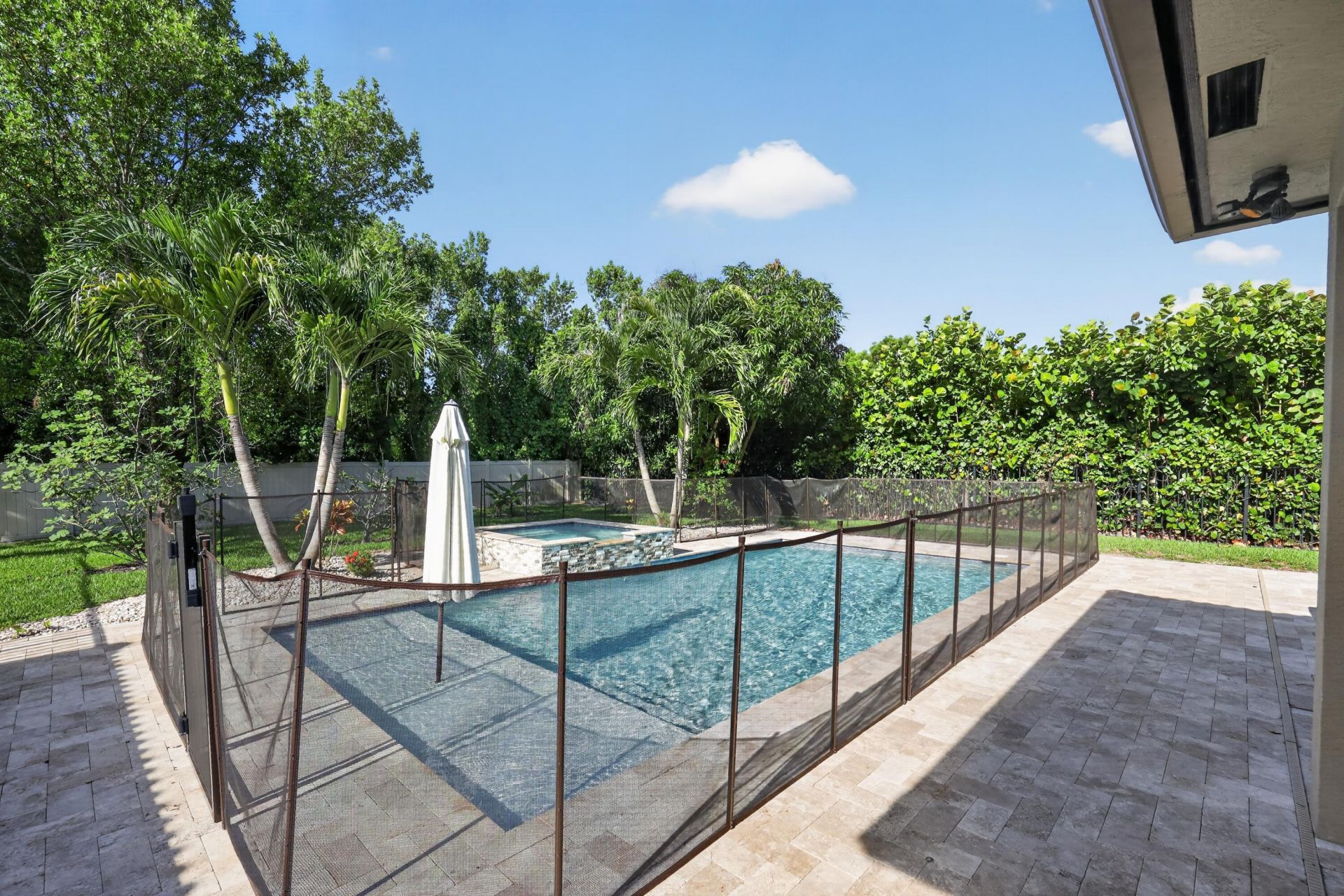 7050 Limestone Cay Road, Limestone Creek, FL 33458 Photo
