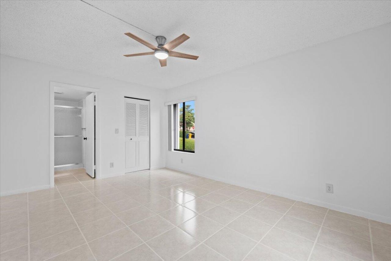 708 Sunny Pine Way, Unit B1, Greenacres, FL 33415 Photo