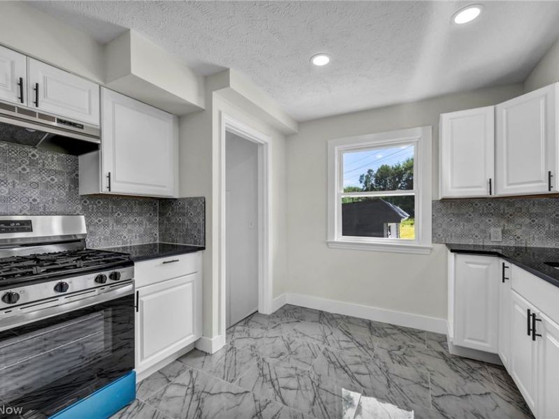 26479 Bagley Road, Olmsted Falls, OH 44138 Photo 18