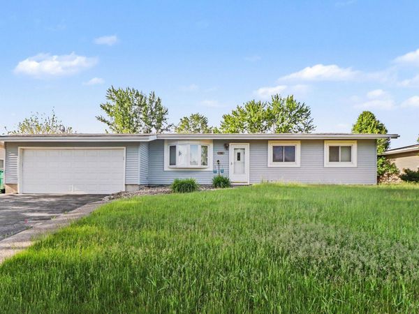 404 Sable Drive , Valparaiso, IN 46385