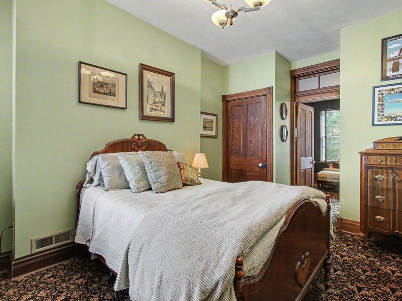 127 West Robbins Street, Covington, KY 41011 Photo 22