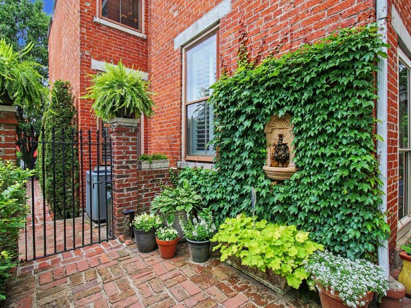 127 West Robbins Street, Covington, KY 41011 Photo 27