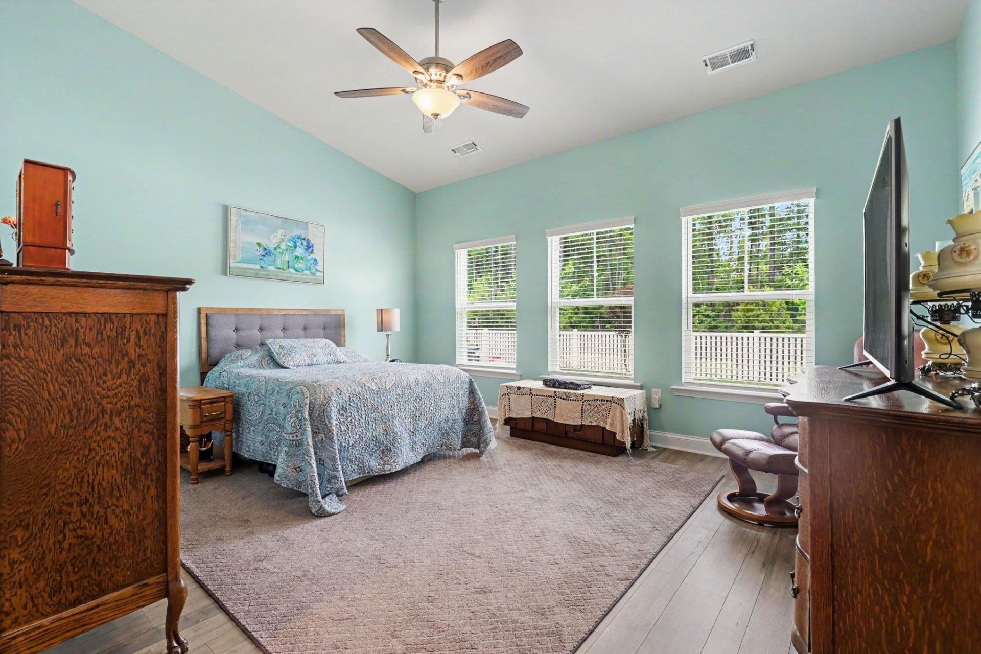 1108 Harbison Circle  Photo 17