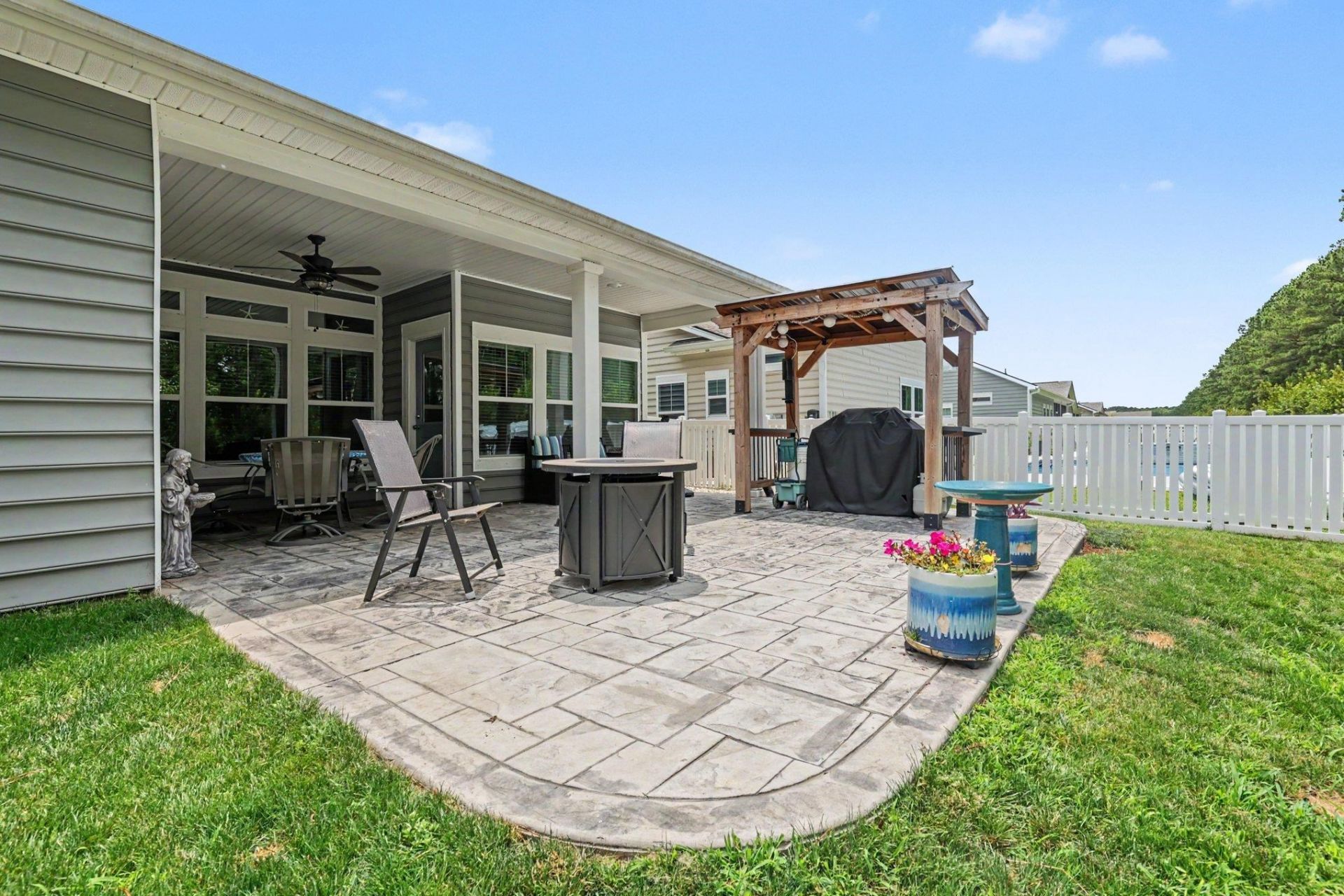 1108 Harbison Circle  Photo 33