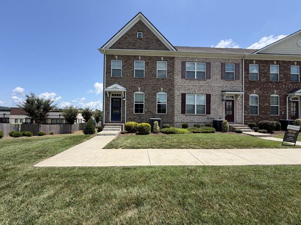 200 Kinsale Dr , Spring Hill, TN 37174