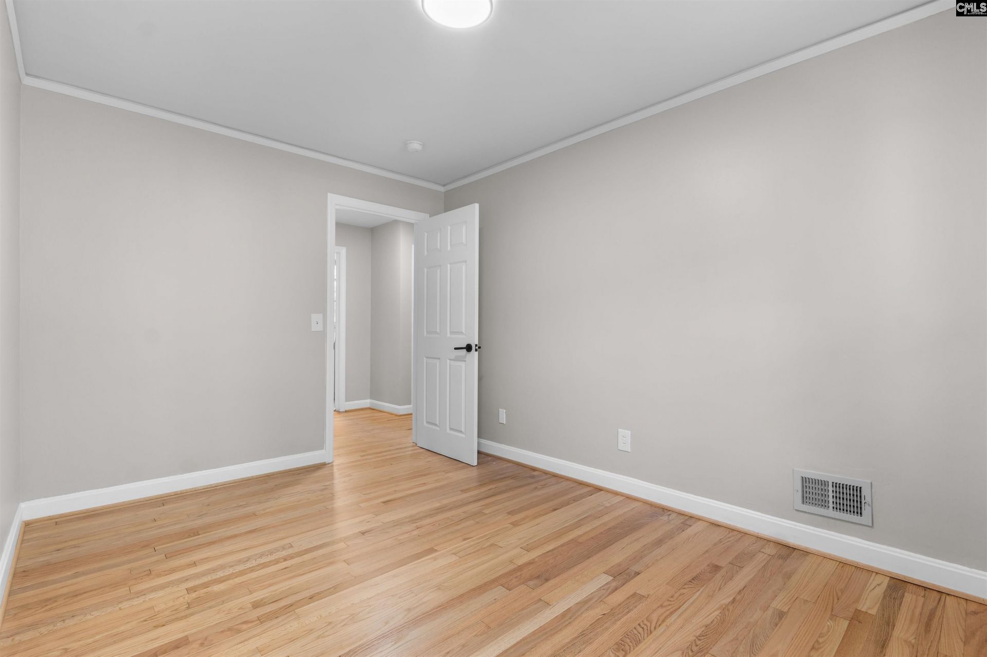 4650 Crystal Drive Photo 21