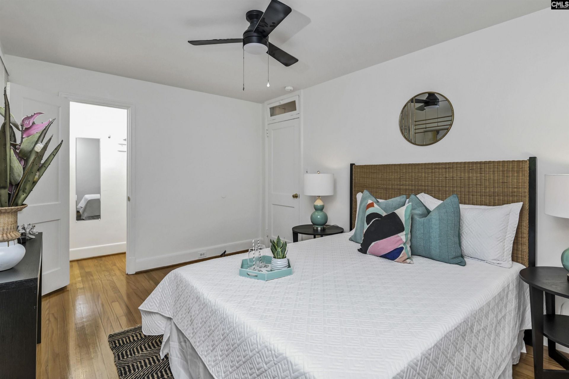 724 Pembroke Avenue  Photo 20