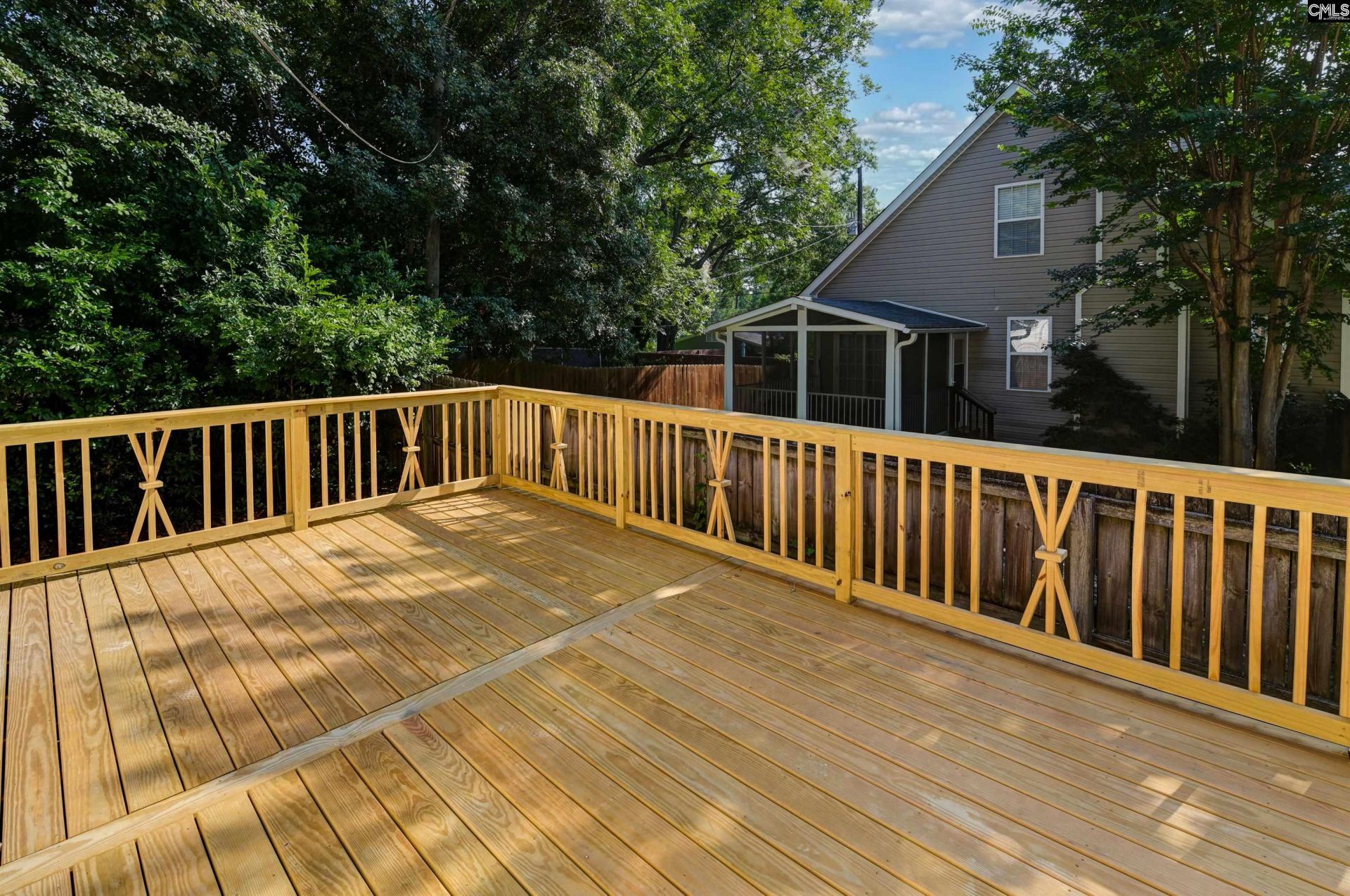 724 Pembroke Avenue  Photo 34