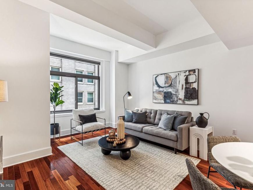 1500 Chestnut Street, Unit 5E, Philadelphia, PA 19102 Main Photo
