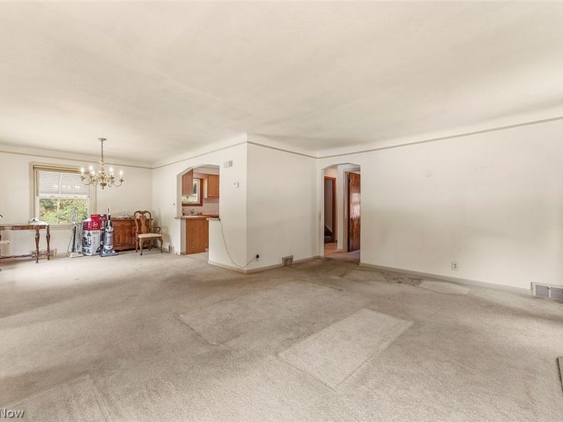 7506 Briarcliff Parkway, Middleburg Heights, OH 44130 Photo 11