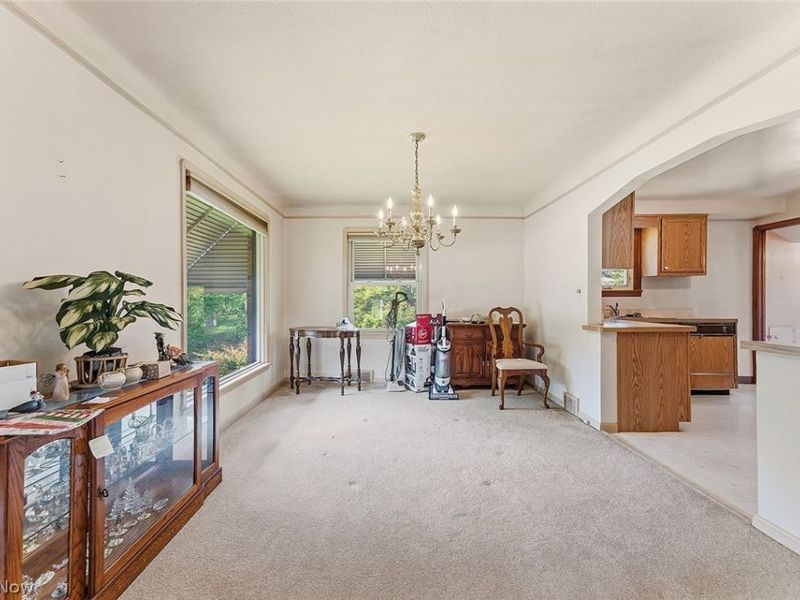 7506 Briarcliff Parkway, Middleburg Heights, OH 44130 Photo 8