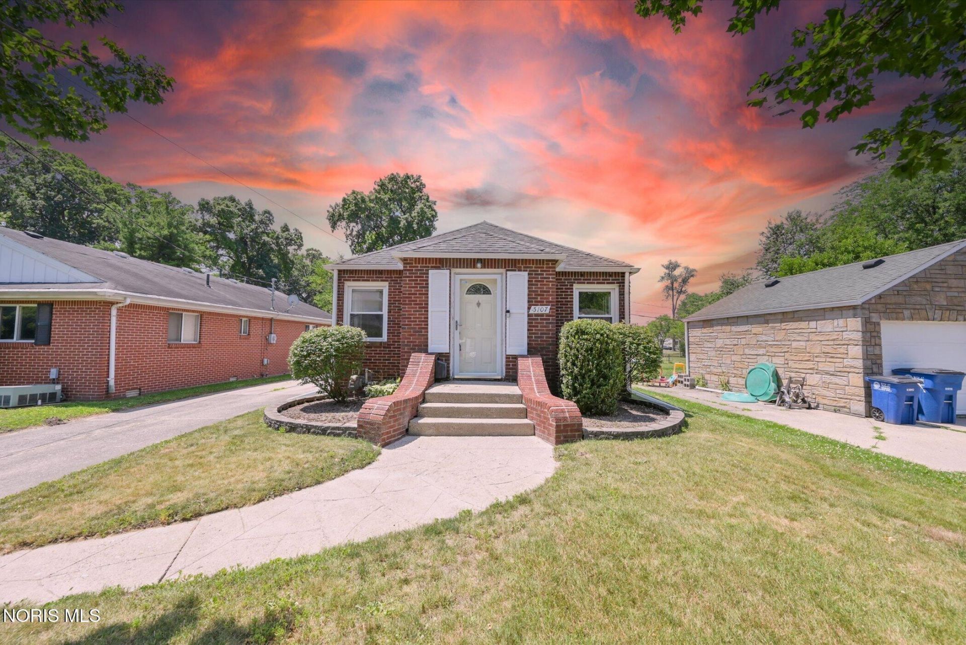 5107 Newhart Circle, Toledo, OH 43615 Main Photo