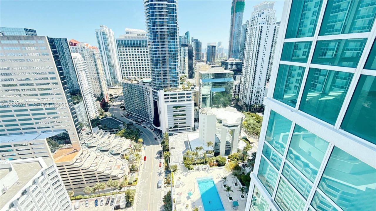 950 Brickell Bay Dr , Unit 3411, Miami, FL 33131 Photo