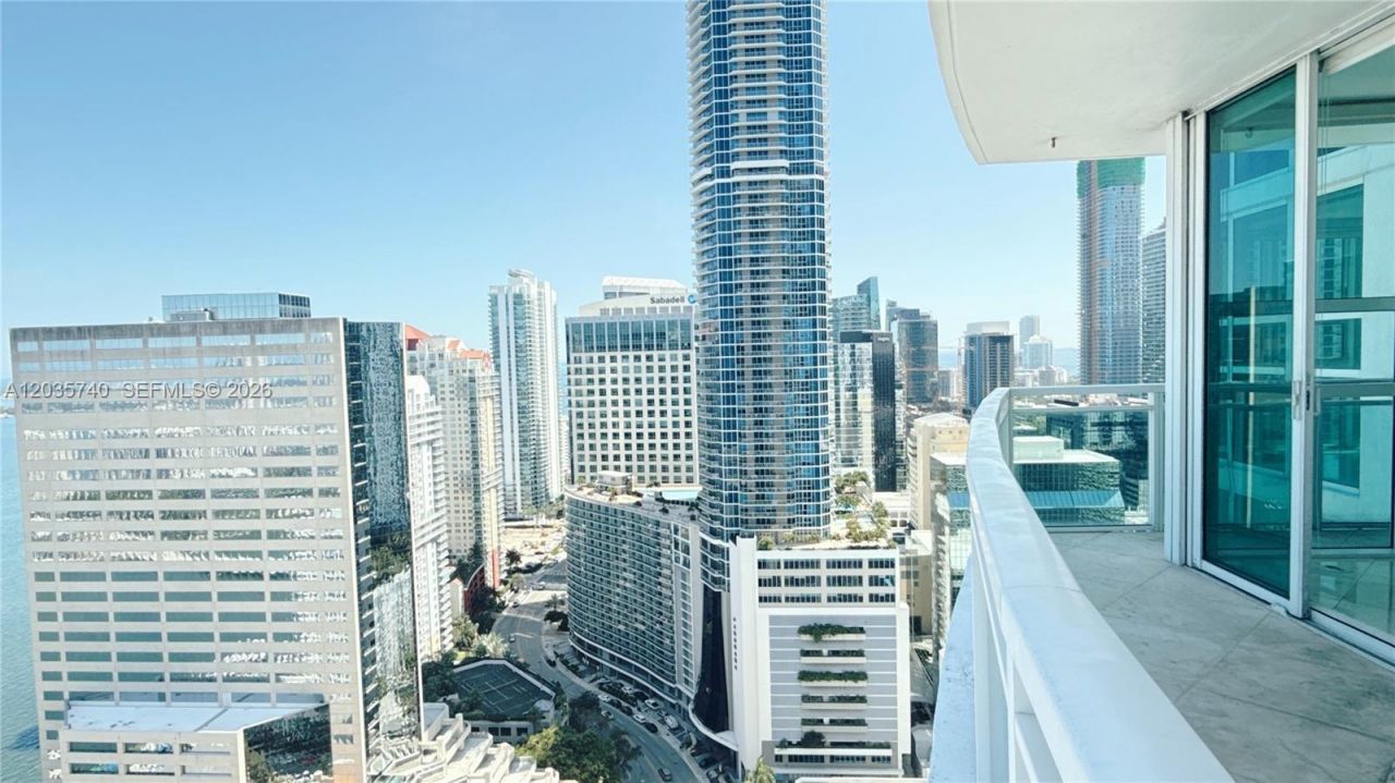 950 Brickell Bay Dr , Unit 3411, Miami, FL 33131 Photo