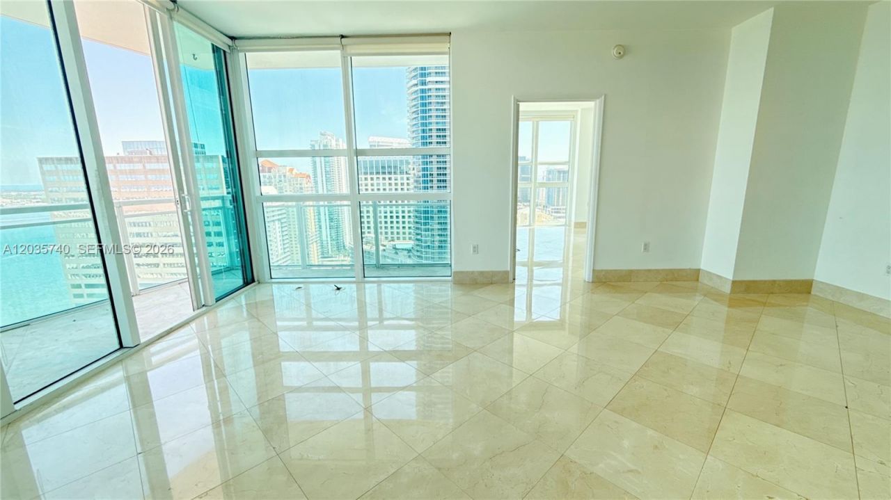 950 Brickell Bay Dr , Unit 3411, Miami, FL 33131 Photo