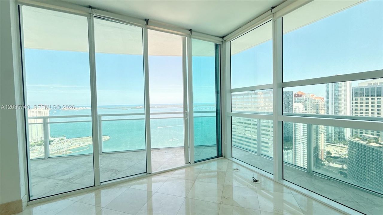 950 Brickell Bay Dr , Unit 3411, Miami, FL 33131 Photo