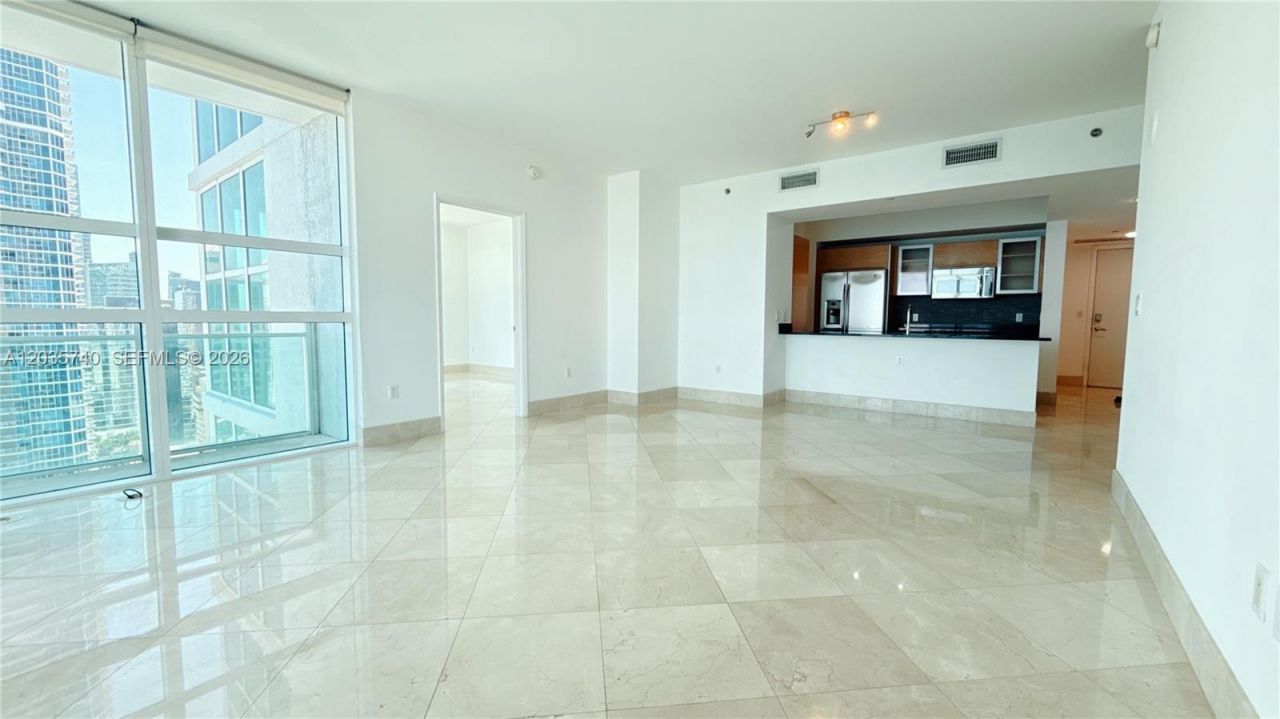 950 Brickell Bay Dr , Unit 3411, Miami, FL 33131 Photo