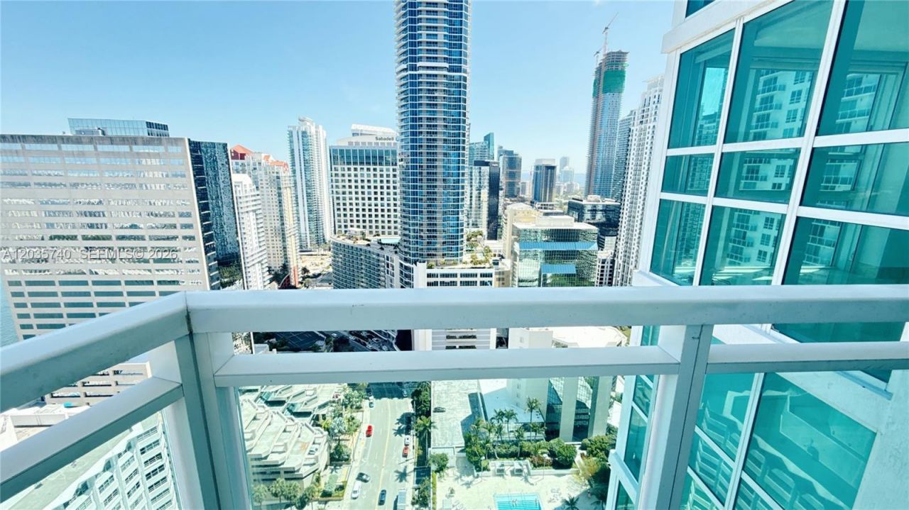 950 Brickell Bay Dr , Unit 3411, Miami, FL 33131 Photo