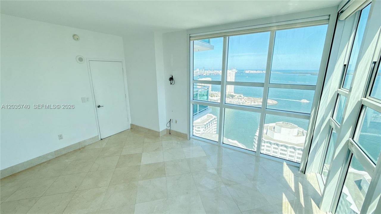 950 Brickell Bay Dr , Unit 3411, Miami, FL 33131 Photo