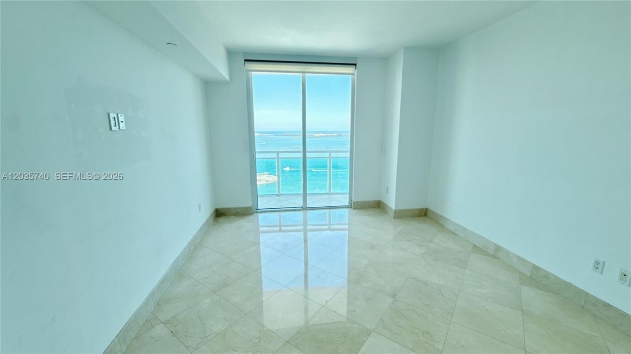 950 Brickell Bay Dr , Unit 3411, Miami, FL 33131 Photo