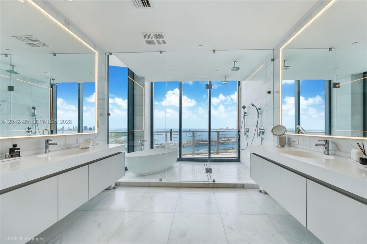 500 Alton Rd , Unit 4401, Miami Beach, FL 33139 Photo