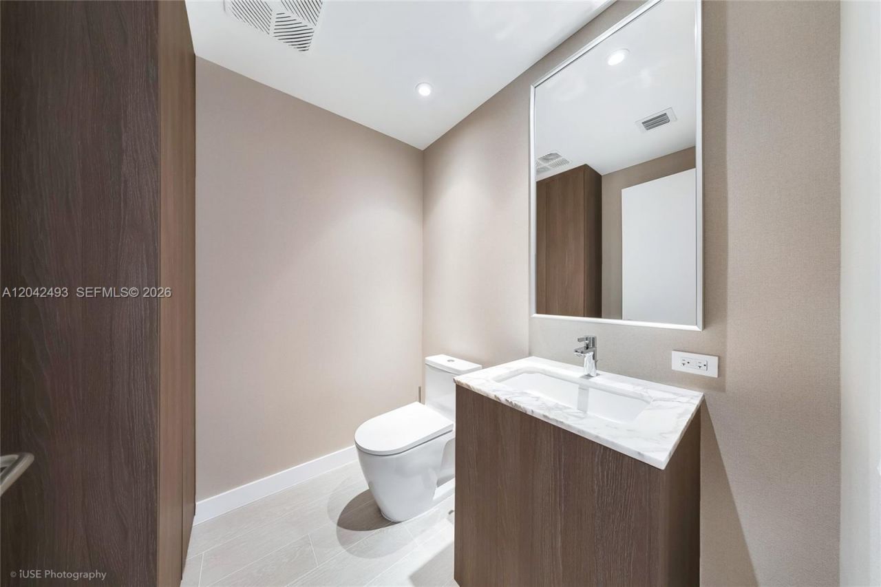 500 Alton Rd , Unit 1906, Miami Beach, FL 33139 Photo