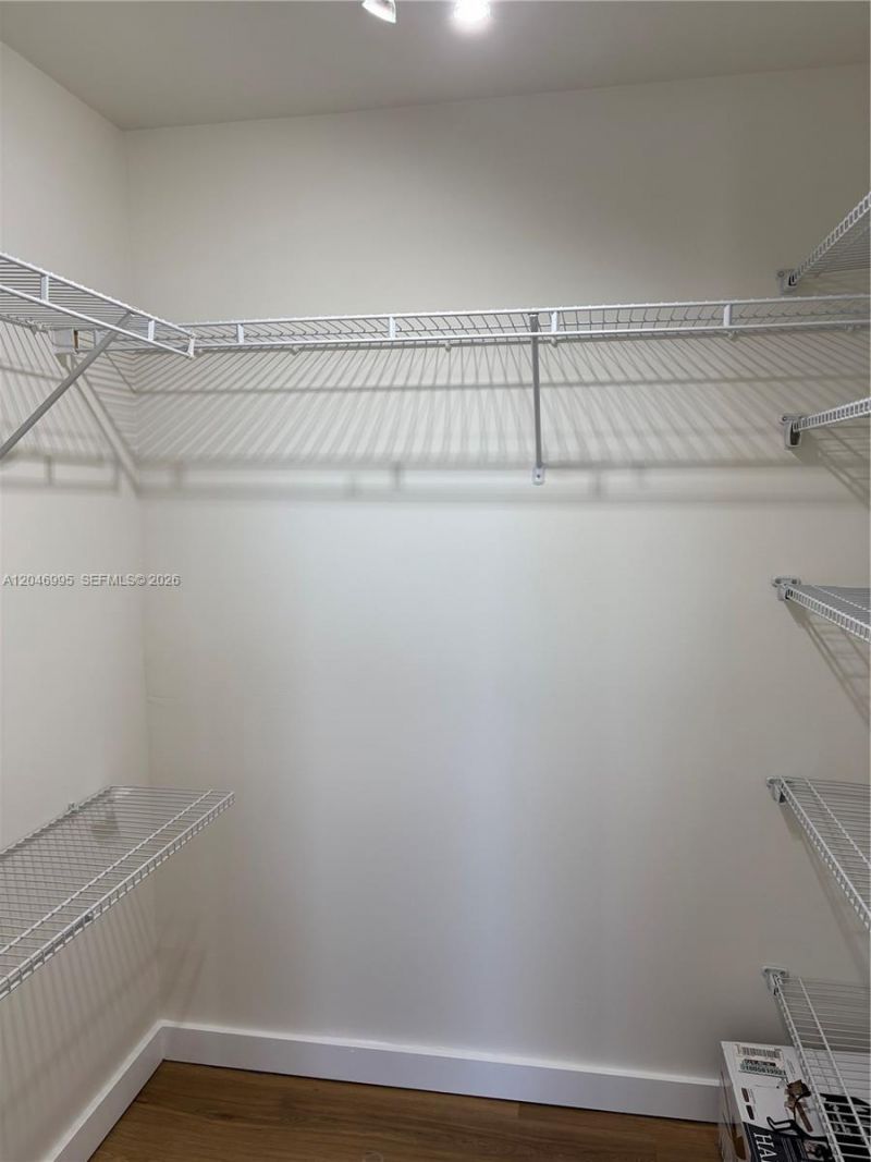 2775 NE 187 St , Unit 628, Aventura, FL 33180 Photo