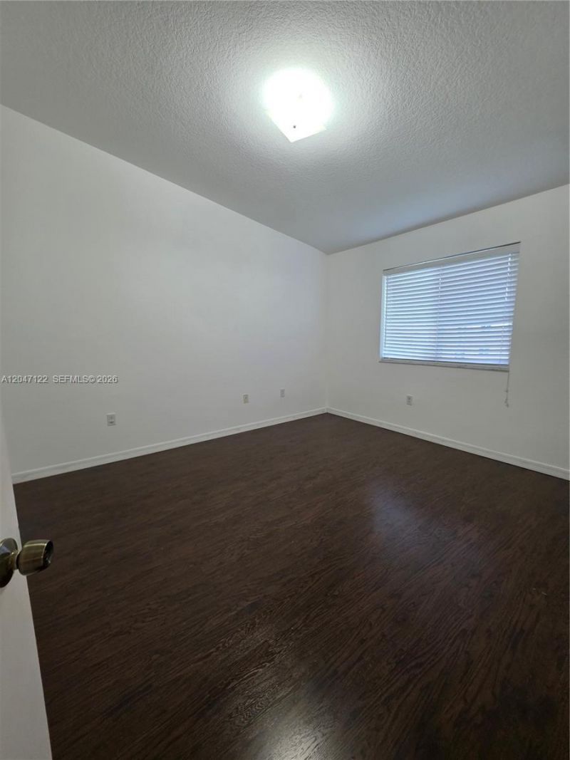 3398 NE 9th Dr , Unit 204, Homestead, FL 33033 Photo