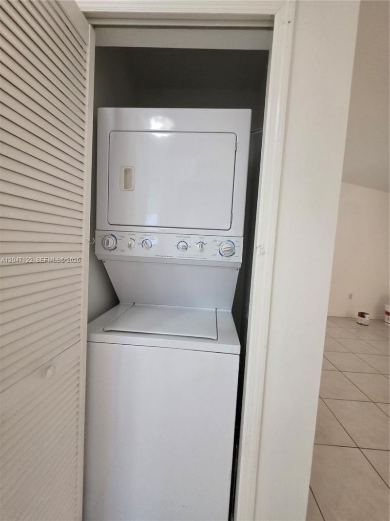 3398 NE 9th Dr , Unit 204, Homestead, FL 33033 Photo
