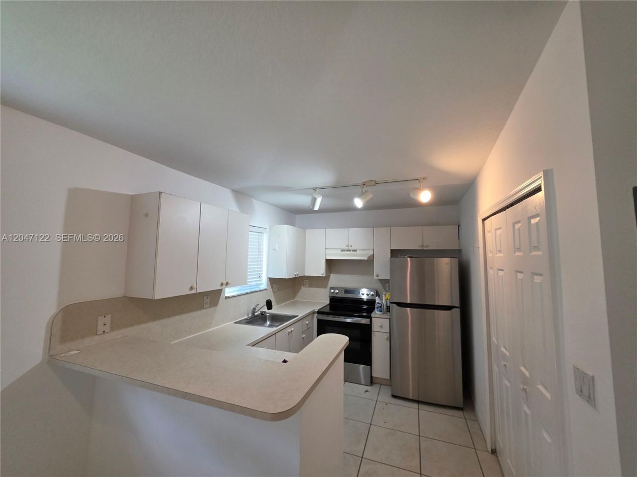 3398 NE 9th Dr , Unit 204, Homestead, FL 33033 Photo