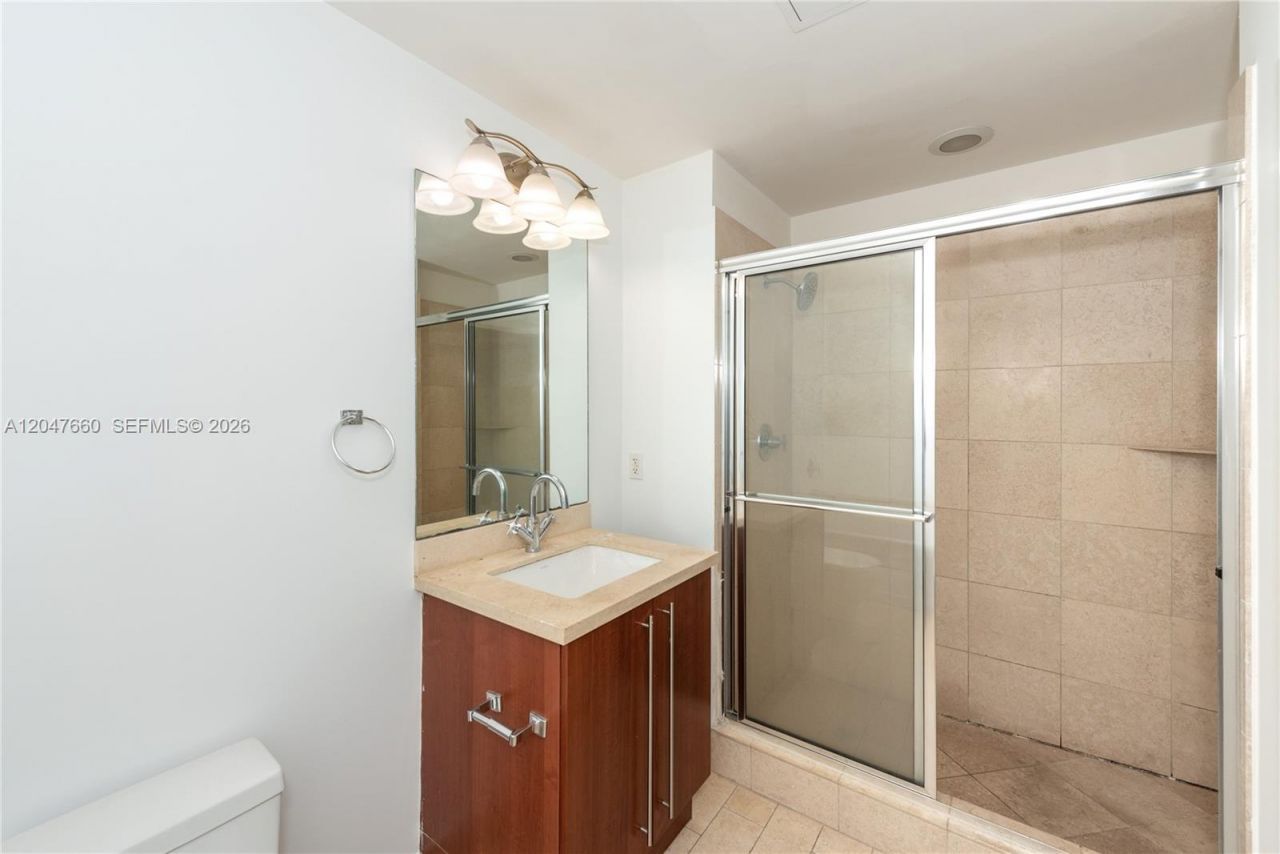 79 SW 12th St , Unit 1105-S, Miami, FL 33130 Photo