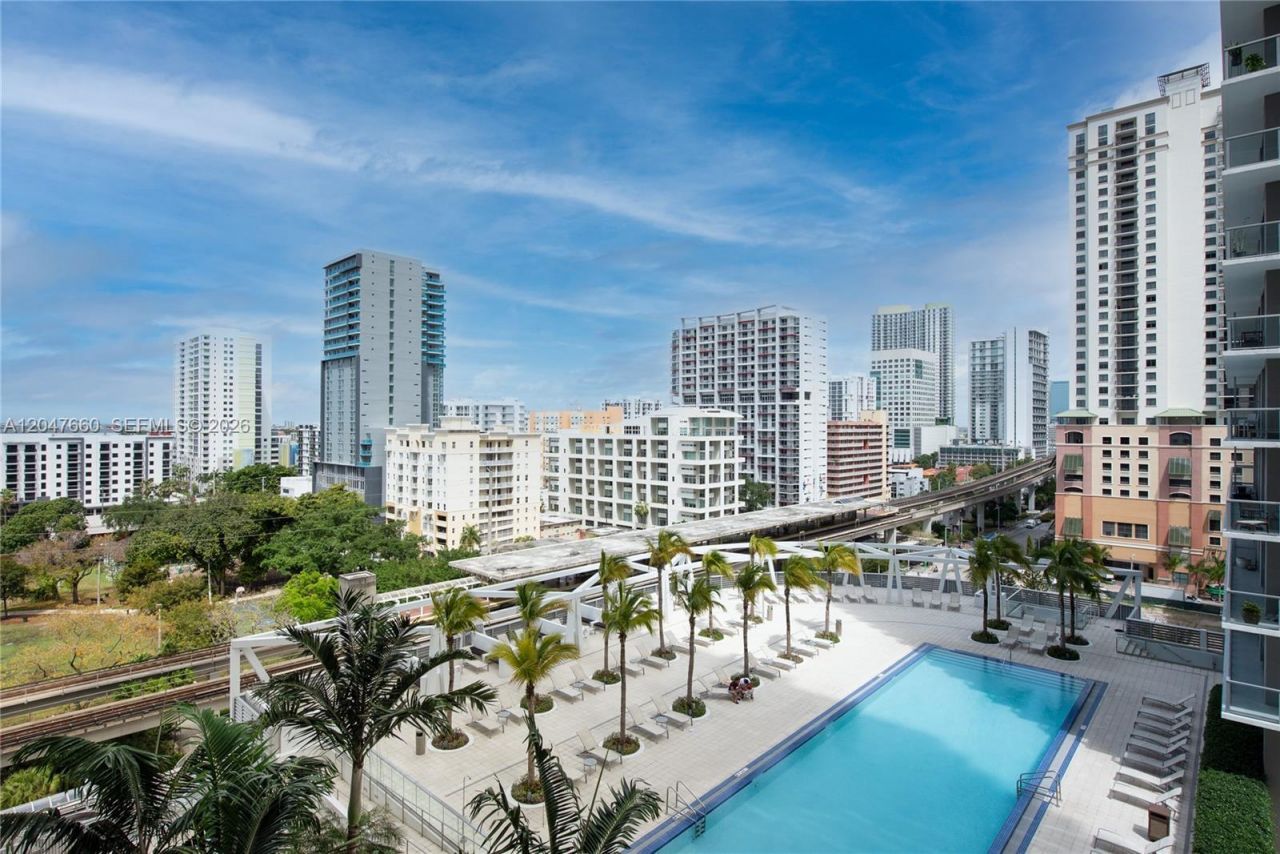 79 SW 12th St , Unit 1105-S, Miami, FL 33130 Photo